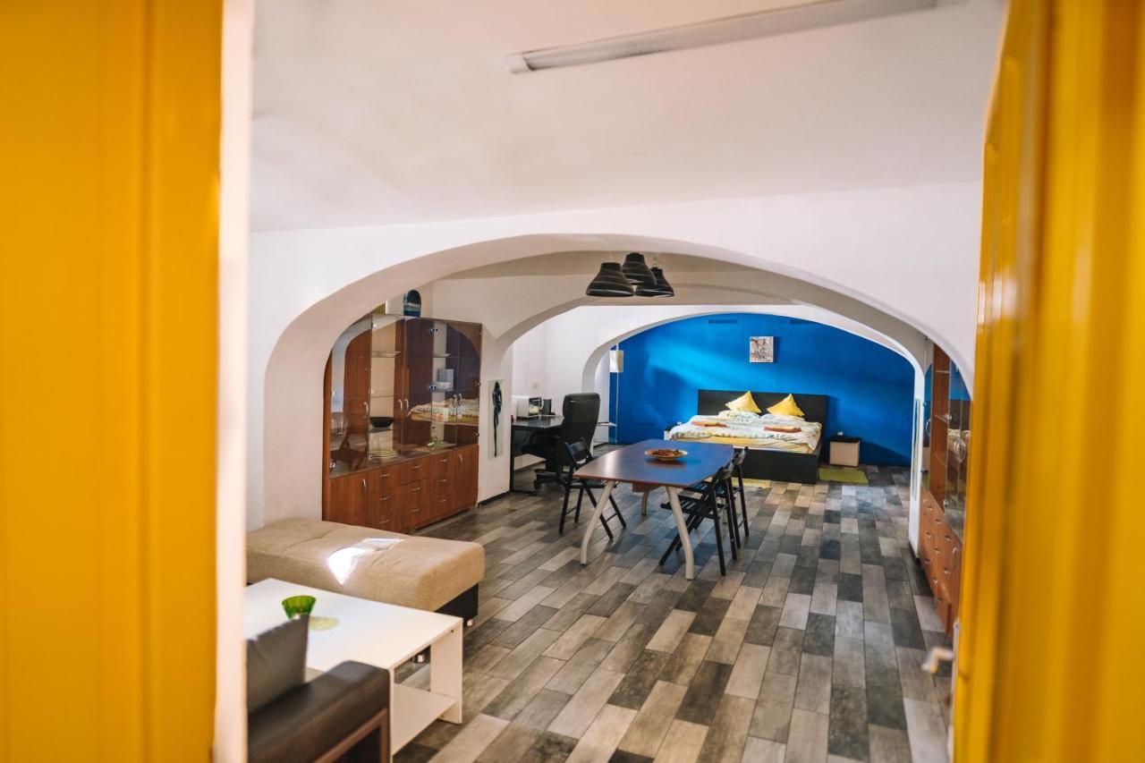 Design Loft Hotell Timişoara Exteriör bild