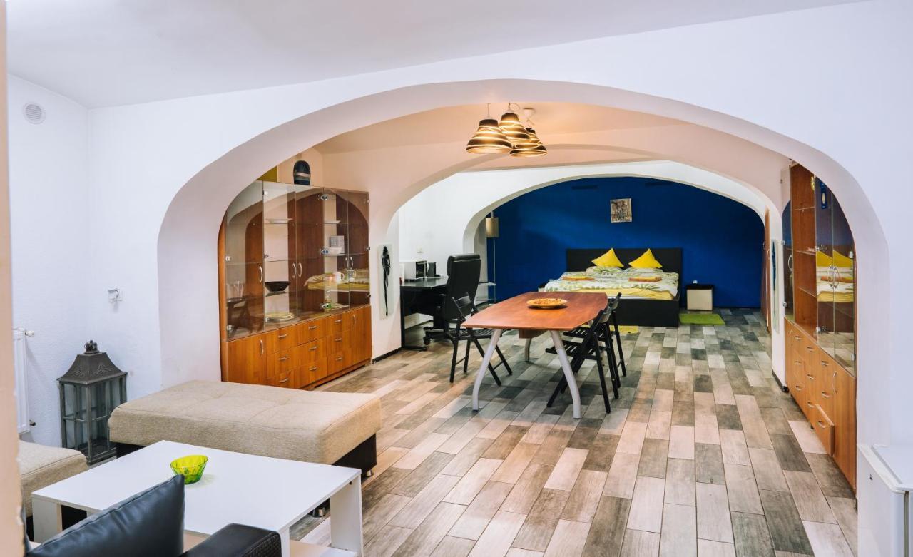 Design Loft Hotell Timişoara Exteriör bild